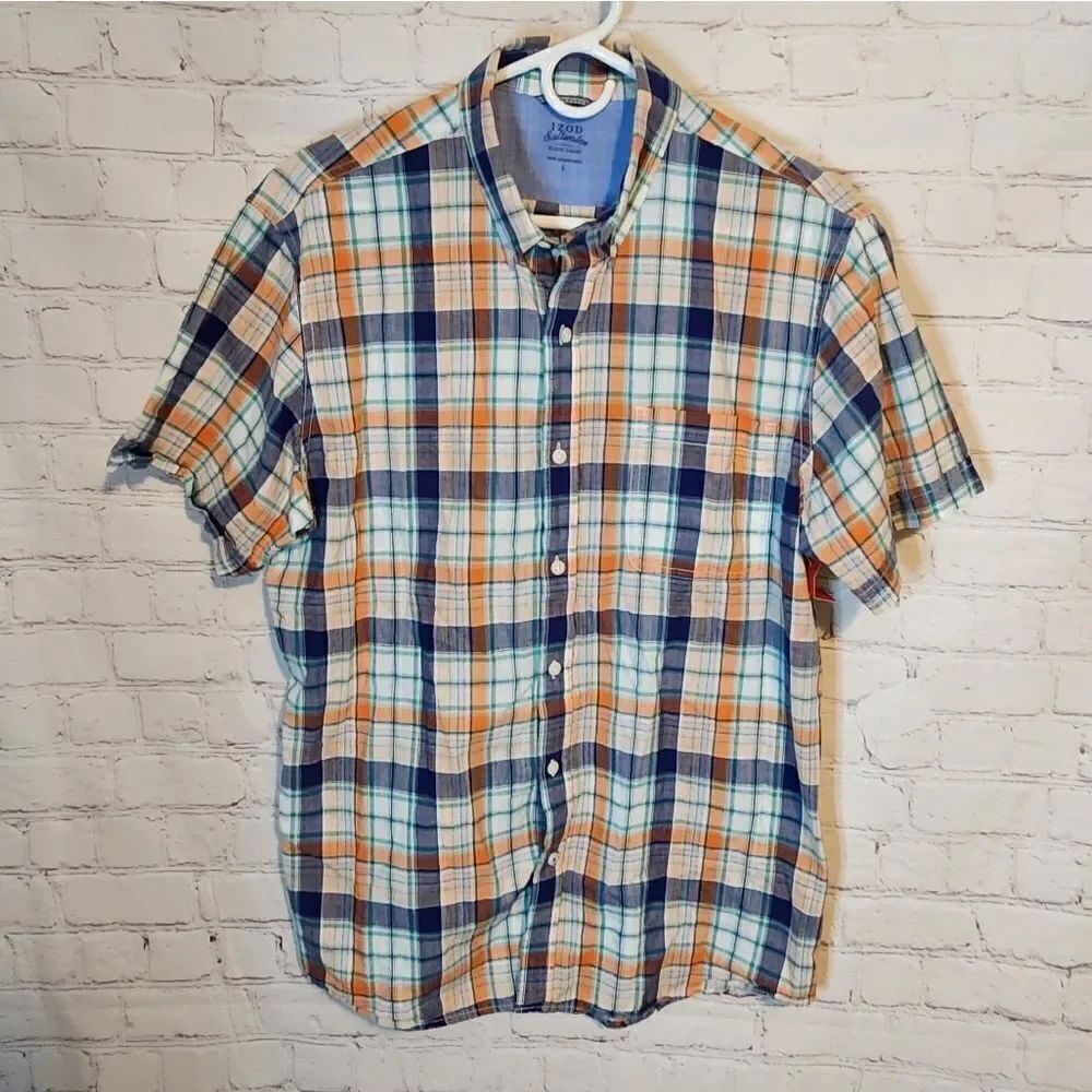 Men's Izod Salterwater "Relaxed" button-down shirt, size Large